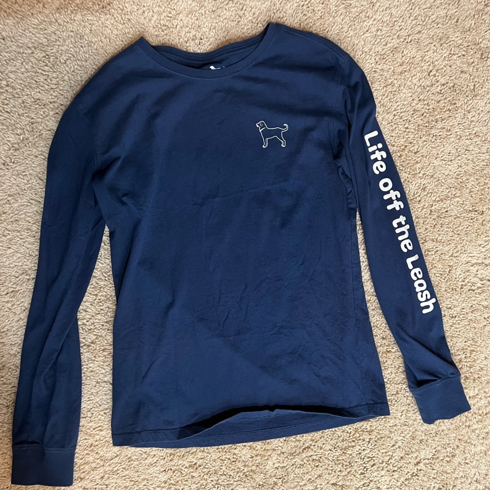 The Black Dog Long-Sleeve Shirt Women’s Size Small (Nearly NEW)